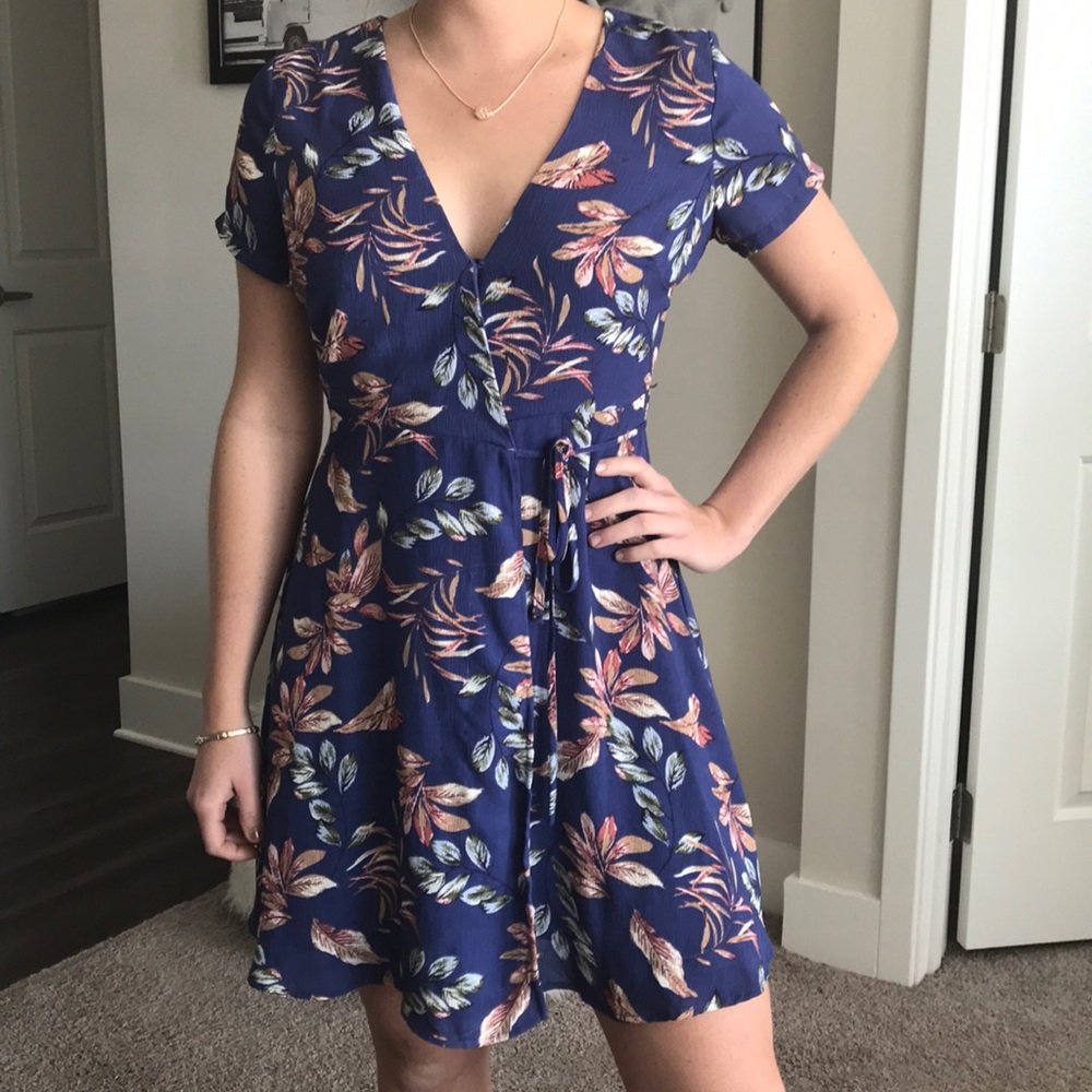 ‼️SOLD  Floral Wrap Dress